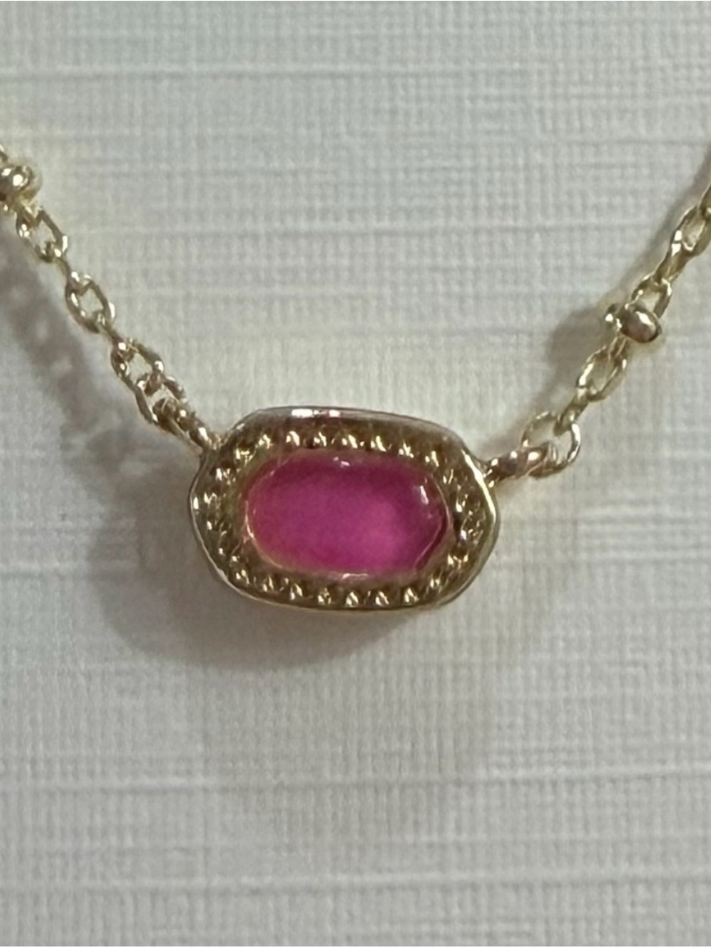 Kendra Scott Mini Elisa Gold Satellite Short Pendant Necklace - Picture 4 of 6